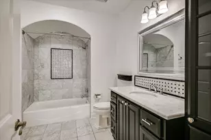 1402 Barclay Dr, Austin, TX 78746 - Photo 25