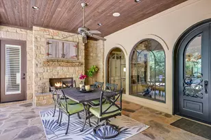 1402 Barclay Dr, Austin, TX 78746 - Photo 31