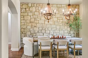 1402 Barclay Dr, Austin, TX 78746 - Photo 9