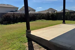 623 Pheasant Hill Ln, Georgetown, TX 78628 - Photo 17