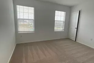 7501 Poppy Petal Loop, Del Valle, TX 78617 - Photo 9