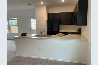 7501 Poppy Petal Loop, Del Valle, TX 78617 - Photo 5