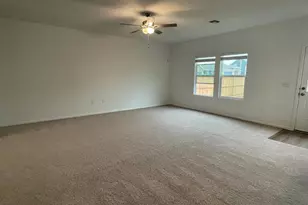 7501 Poppy Petal Loop, Del Valle, TX 78617 - Photo 7