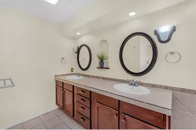 8904 Bridgewood Trail NW, Austin, TX 78729 - Photo 7