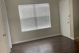 908 Guadalupe St, Lockhart, TX 78644 - Photo 7