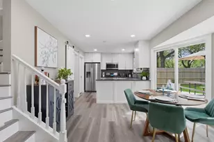 9202 Hunters Trace, Austin, TX 78758 - Photo 9