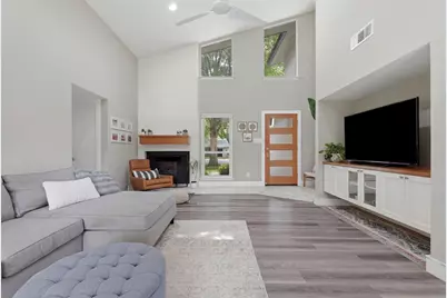 9202 Hunters Trace, Austin, TX 78758 - Photo 3