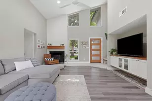 9202 Hunters Trace, Austin, TX 78758 - Photo 3
