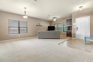 160 Japonica Ct, Kyle, TX 78640 - Photo 5