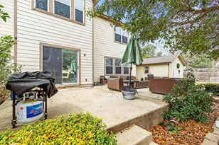 160 Japonica Ct, Kyle, TX 78640 - Photo 27