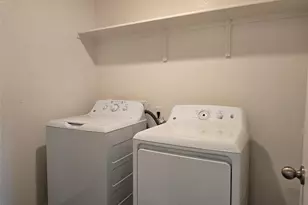 201 Rodgers Rd, Taylor, TX 76574 - Photo 21