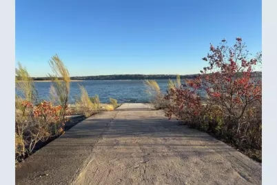 918 Debco Lane, Spicewood, TX 78669 - Photo 13