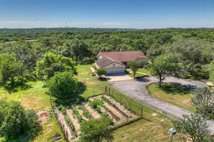 830 Palomino Ln, San Marcos, TX 78666 - Photo 37