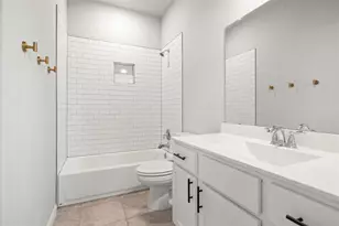 8812 B Whitter Dr, Austin, TX 78747 - Photo 13