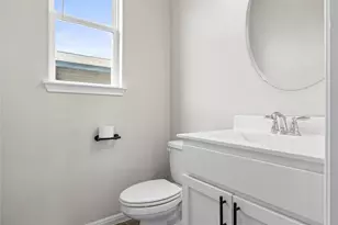 8812 B Whitter Dr, Austin, TX 78747 - Photo 5