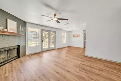 42 Great West Loop, Belton, TX 76513 - Photo 5