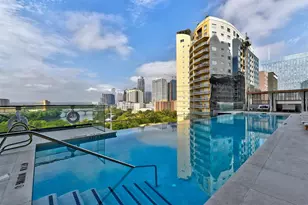 70 Rainey St, Austin, TX 78701 - Photo 37