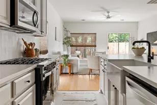 2229 Independence Dr, Austin, TX 78745 - Photo 17
