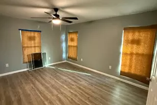 1300 N 2nd St, Killeen, TX 76541 - Photo 13