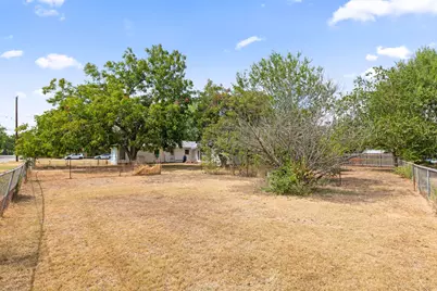 1907 Paige Street, Georgetown, TX 78626 - Photo 17