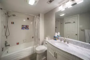 7 Inwood Cir, Austin, TX 78746 - Photo 21
