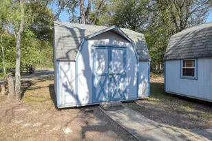 165 Thousand Oaks Dr, Cedar Creek, TX 78612 - Photo 15