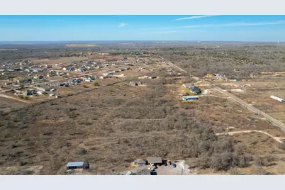 3991 Barth Road, Lockhart, TX 78644 - Photo 27