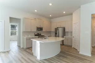 1917 Colonial Ave, New Braunfels, TX 78130 - Photo 1