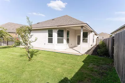 1917 Colonial Avenue, New Braunfels, TX 78130 - Photo 15