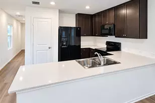 472 Marty Allen Loop, Jarrell, TX 76537 - Photo 9