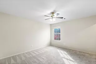 125 Hometown Pkwy, Kyle, TX 78640 - Photo 25