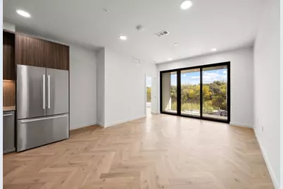 2209 S 1st Street #334, Austin, TX 78704 - Photo 5