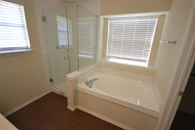 718 Meadow View Drive, Leander, TX 78641 - Photo 13