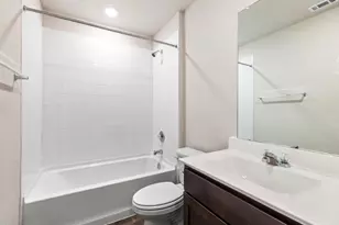 128 Shimmering Cv, San Marcos, TX 78666 - Photo 19