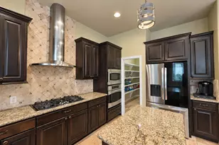158 High River Ranch Dr, Liberty Hill, TX 78642 - Photo 11