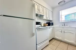 2410 Longview St, Austin, TX 78705 - Photo 5