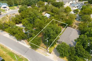 513 N Lewis St, Round Rock, TX 78664 - Photo 1