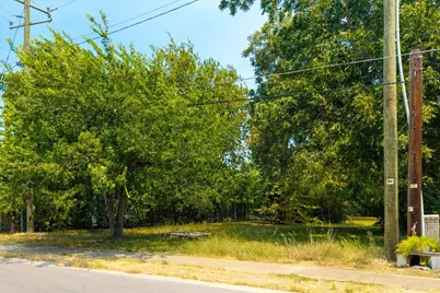 513 N Lewis Street, Round Rock, TX 78664 - Photo 3