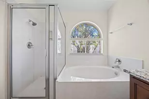 11917 Buzz Schneider Ln, Austin, TX 78748 - Photo 15