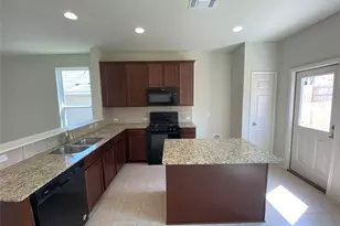 204 Nettletree Dr, Buda, TX 78610 - Photo 9