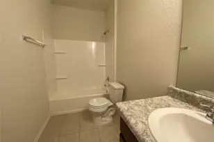 204 Nettletree Dr, Buda, TX 78610 - Photo 11