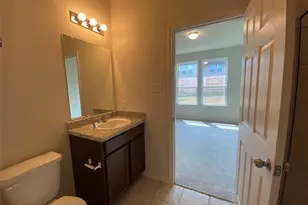 204 Nettletree Dr, Buda, TX 78610 - Photo 15
