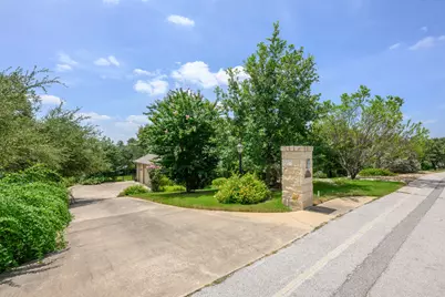412 Eagle, Lakeway, TX 78734 - Photo 3