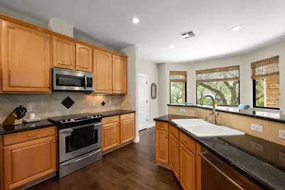 412 Eagle, Lakeway, TX 78734 - Photo 17