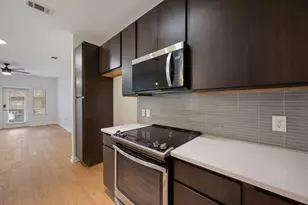 2505 Thornton Rd, Austin, TX 78704 - Photo 5