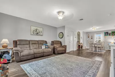 100 Wincliff Cove #13D, Jarrell, TX 76537 - Photo 7