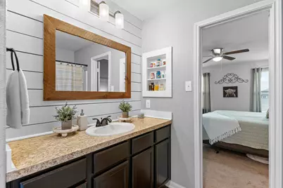 100 Wincliff Cove #13D, Jarrell, TX 76537 - Photo 23