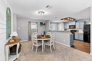 100 Wincliff Cv, Jarrell, TX 76537 - Photo 9