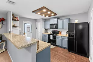 100 Wincliff Cv, Jarrell, TX 76537 - Photo 13