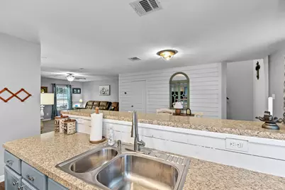 100 Wincliff Cove #13D, Jarrell, TX 76537 - Photo 15